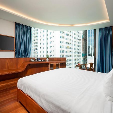 דה נאנג Monalisa Luxury Hotel מראה חיצוני תמונה
