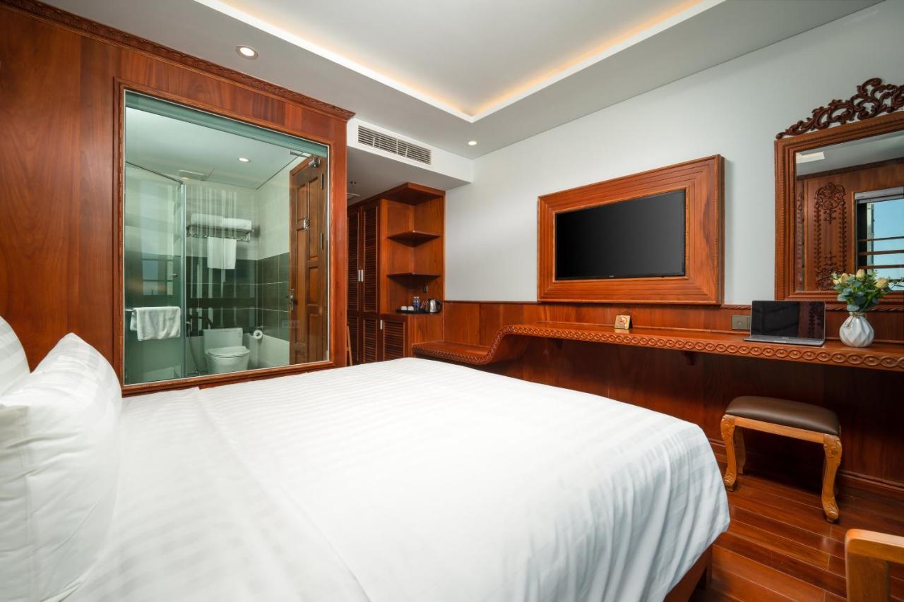 דה נאנג Monalisa Luxury Hotel מראה חיצוני תמונה
