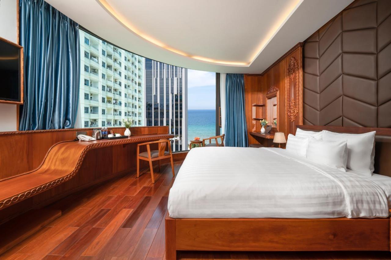 דה נאנג Monalisa Luxury Hotel מראה חיצוני תמונה