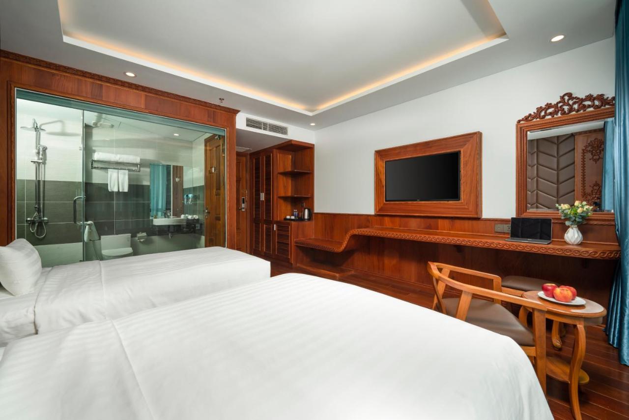 דה נאנג Monalisa Luxury Hotel מראה חיצוני תמונה